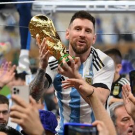 Lionel Messi và những điều thú vị về một huyền thoại