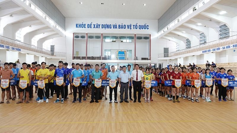 Giải bóng chuyền các CLB nam và nữ tỉnh Bình Định năm 2023: Tạo cơ hội giao lưu và phát triển thể thao - -1226728341
